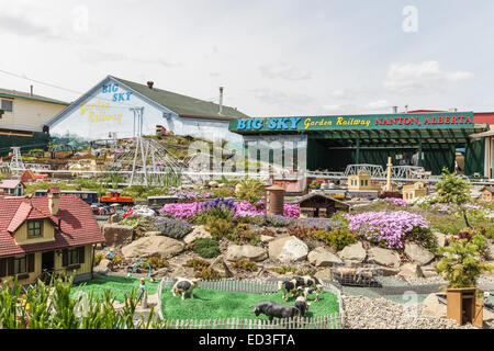 Nanton, Alberta. home von Canadas größte Gartenbahn Stockfoto