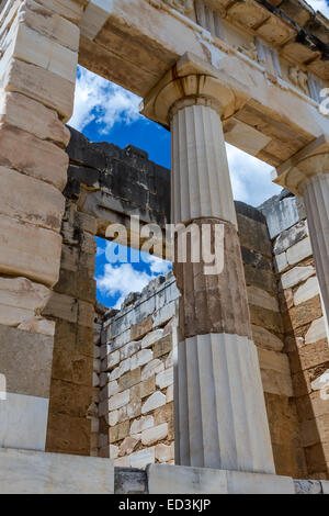 Der Tempel der Athener Finanzministerium, in Delphi, Griechenland. Stockfoto