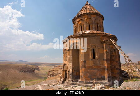 Die Kirche St. Gregory des Abughamrents im Ani, ruiniert einem entfernten mittelalterlichen armenischen türkische Stadt, Nordost-Türkei Stockfoto