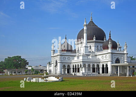 Islamische Zahir Masjid-Moschee im Indo-sarazenischen Stil in der Stadt Alor Setar / Alor Star, Kedah, Malaysia Stockfoto