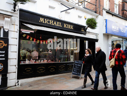 Wolverhampton West Midlands UK - Metzger Michael Kirk traditionelle shop Stockfoto