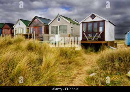 Strandhütten an Mudeford in Dorset Stockfoto