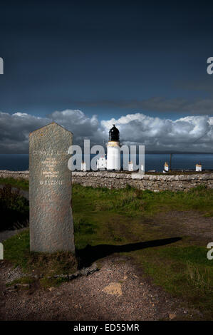 Der Leuchtturm am Dunnet Head am nördlichsten Punkt auf Festland Großbritannien. Stockfoto