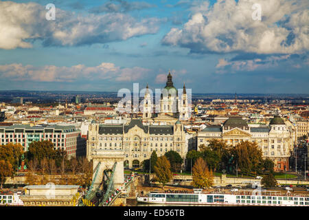 Übersicht von Budapest, Ungarn an einem bewölkten Tag Stockfoto