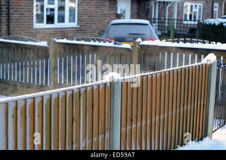 Hucknall, Nottinghamshire, UK. 28. Dezember 2014. UK-Wetter: Temperaturen Gefrierpunkt weiter in den East Midlands. Bildnachweis: IFIMAGE/Alamy Live-Nachrichten Stockfoto