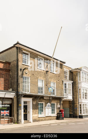 Marktplatz mit Rathaus, Southwold, Suffolk. Stockfoto