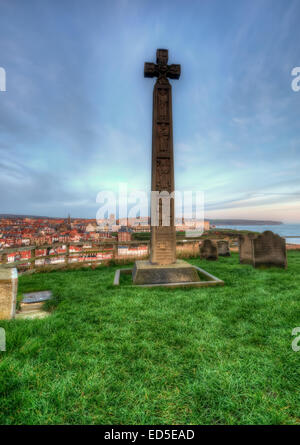 Whitby an der North Yorkshire Küste von 199 Stufen gesehen. Stockfoto
