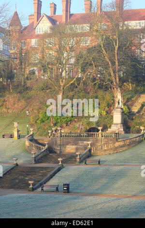 Avenham/Miller Park, Preston Lancashire an einem kalten frostigen Morgen Stockfoto