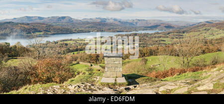 Panoramablick vom Orrest Head over Lake Windermere, englischen Lake District Stockfoto