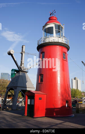 Low Light von Hoek van Holland (Vuurtorens van Hoek Van Holland) Leuchtturm in Rotterdam, Niederlande. Stockfoto