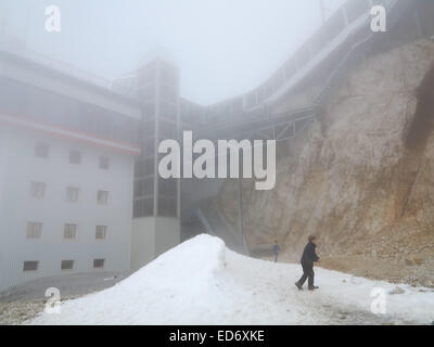 Nebel - Zugspitze - höchster Berg in Deutschland - Oktober 2014 Stockfoto