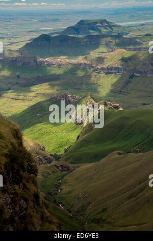 Blick über Royal Natal National Park von Sentinel Peak, Drakensberge, Südafrika Stockfoto
