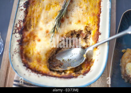 traditionelle Shepards pie Stockfoto