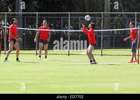 FIFA WM 2014 - Chile-Fußball-Nationalmannschaft training statt bei Cruzeiro Esporte Clube in Belo Horizonte, in Vorbereitung für ihr Match gegen Brasilien Morgen (28 Jun 14) wo: Belo Horizonte, Brasilien bei: 27. Juni 2014 Stockfoto