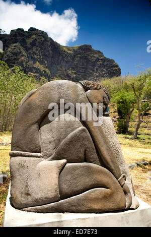 Mauritius, Le Morne, Heritage Trust, International Slave Route Denkmal erschöpft Slave ruht auf Stein Skulptur Stockfoto