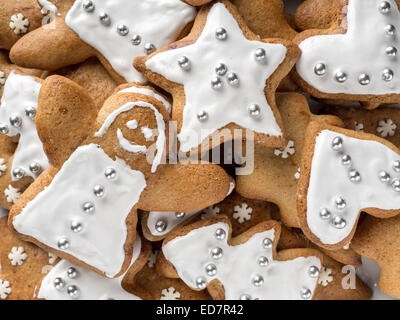 Hintergrund der verschiedene Formen von Weihnachten Lebkuchen Kuchen Stockfoto