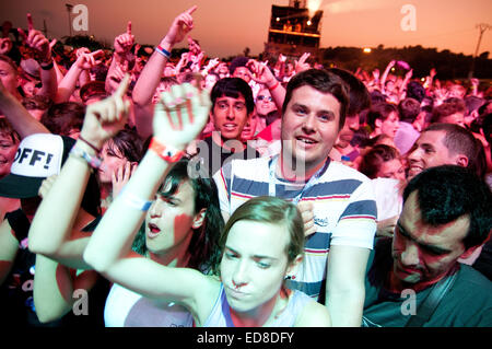 BENICASSIM, Spanien - Juli 19: Menge (Fans) bei FIB (Festival Internacional de Benicassim) 2013 fest. Stockfoto