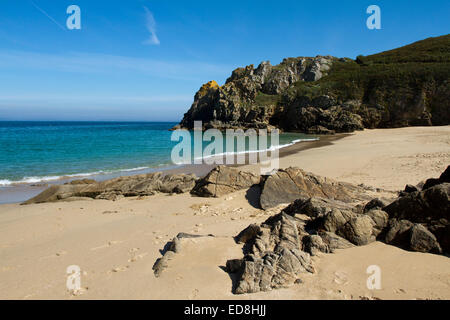 Pors Peron Strand am Cap Sizun im Finistère in der westlichen Bretagne Stockfoto