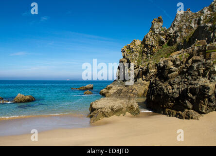 Pors Peron Strand am Cap Sizun im Finistère in der westlichen Bretagne Stockfoto