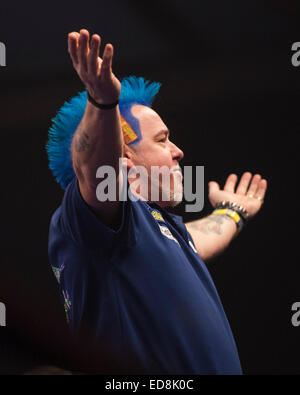 London, UK. 1. Januar 2014. William Hill PDC World Darts Championship. Viertel-Finale. Peter Wright (5) [SCO] kommt auf der Bühne für sein Spiel mit Gary Anderson (4) [SCO]. © Aktion Plus Sport/Alamy Live-Nachrichten Stockfoto