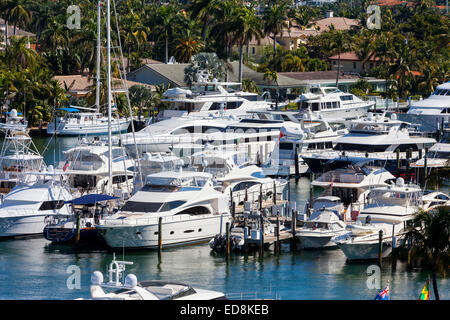 Ft. Lauderdale, Florida.  Boote und Yachten im Hyatt Regency Marina. Stockfoto