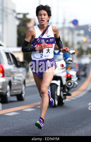 Kanagawa, Japan. 2. Januar 2015. Naoki Kudo (Komazawa) Ekiden: 91. Hakone Ekiden Rennen 4. Abschnitt in Kanagawa, Japan. © AFLO SPORT/Alamy Live-Nachrichten Stockfoto