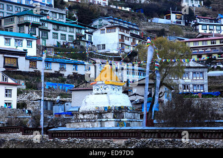 Bild von Namche Bazar Dorf am Everest base camp Trek, Solukhumbu Bezirk, Khumbu-Region, Ost-Nepal, Asien. Stockfoto