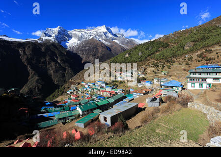 Bild von Namche Bazar Dorf am Everest base camp Trek, Solukhumbu Bezirk, Khumbu-Region, Ost-Nepal, Asien. Stockfoto