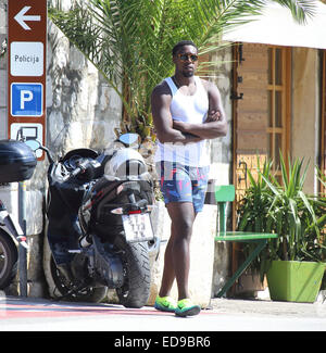 LA Clippers Spieler DeAndre Jordan, Reggie Bullock und Blake Griffin genießen die Insel Hvar Featuring: DeAndre Jordan Where: Hvar, Kroatien bei: 30. Juni 2014 Stockfoto