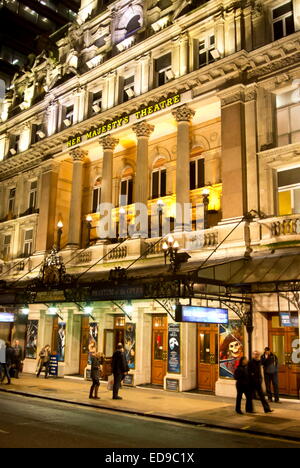 Her Majesty es Theatre am Haymarket in Londons West End, UK - Nacht; Winter. Stockfoto