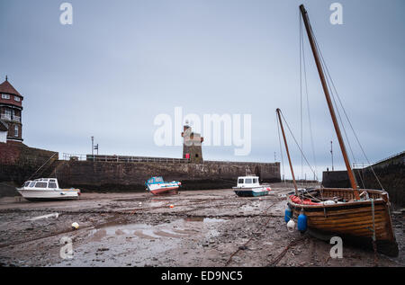 Morgendämmerung am Lynmouth Harbour im Exmoor National Park, Devon. Stockfoto