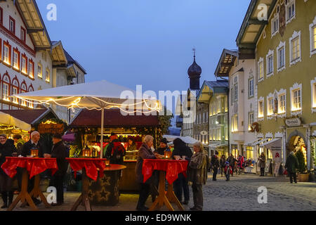 Weihnachtsmarkt in Bad Tölz, Bayern, Deutschland Stockfoto