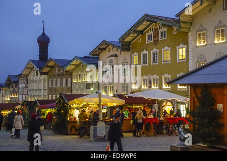 Weihnachtsmarkt in Bad Tölz, Bayern, Deutschland Stockfoto