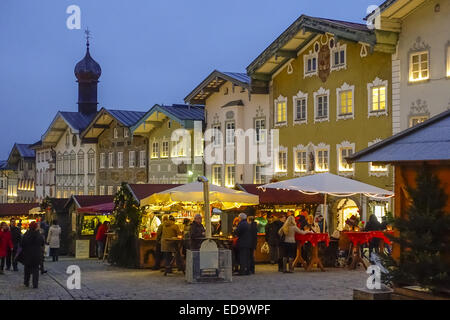 Weihnachtsmarkt in Bad Tölz, Bayern, Deutschland Stockfoto