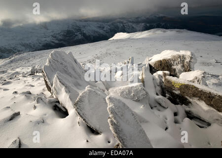 Mit Blick auf Lamberis von Glyder Fawr, Snowdonia-Nationalpark, Wales, UK Stockfoto