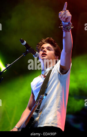 BARCELONA - 23 Mai: The Vamps (britische pop-Rockband) beim Primavera Pop Festival von Los 40 Principales. Stockfoto