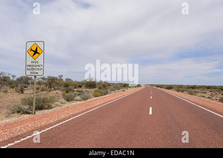 Royal Flying Doctor Service Notfall Roadstrip, South Australia Coober Pedy bis Port Augusta Stockfoto