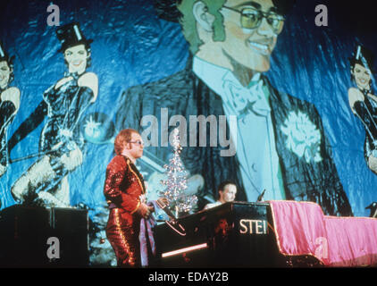 ELTON JOHN UK-Rock-Musiker über 1985 Stockfoto
