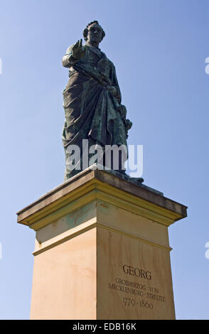 Europa, Deutschland, Mecklenburg-Vorpommern, Neustrelitz, Buttel-Platz, Denkmal, Georg, Grossherzog von Mecklenburg-Strelitz Stockfoto