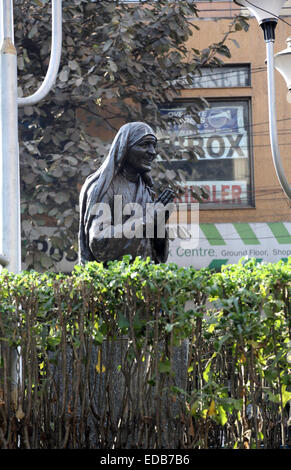 Denkmal von Mutter Teresa in Kalkutta, Westbengalen, Indien am 9. Februar 2014 Stockfoto