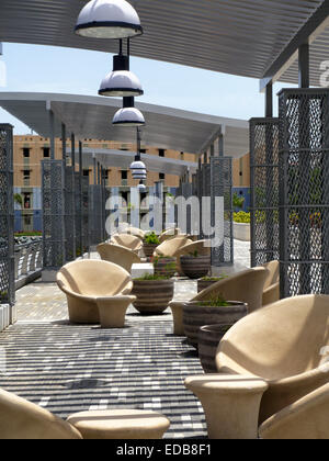 Im freien überdachten Rastplatz in Bahia Urbana Park am Pier 8, San Juan, Puerto Rico Stockfoto