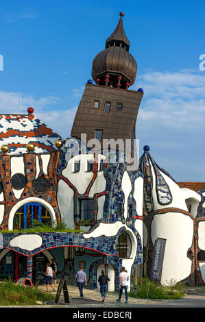 Kunsthaus Abensberg von Peter Pelikan, Ausstellungshalle Friedensreich Hundertwasser in der Brauerei Kuchlbauer Brauerei, Stockfoto