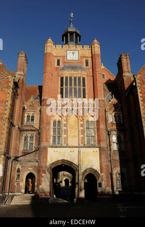 Brighton College mit seinem neuen Glockenturm in Eastern Road Brighton UK Stockfoto