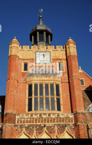 Brighton College mit seinem neuen Glockenturm in Eastern Road Brighton UK Stockfoto