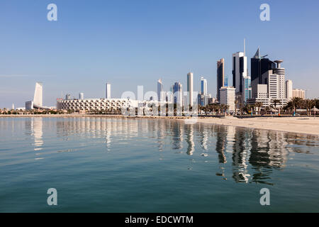 Skyline von Kuwait-Stadt, Nahost Stockfoto