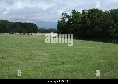 magische Aussicht vom großen Park von Windsor Castle In Entfernung &amp; Umgebung zeigt landschaftlich "Fahrten" Stockfoto