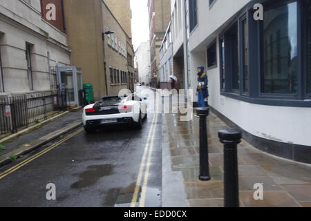 In London gibt es mehrere "rechtliche Quadrate", vielleicht der bekannteste ist Grays Inn, das gehört zu den vier Inns Of Court Stockfoto