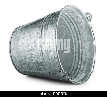 Metallic Eimer isoliert auf weißem Hintergrund. Clipping-Pfad Stockfoto
