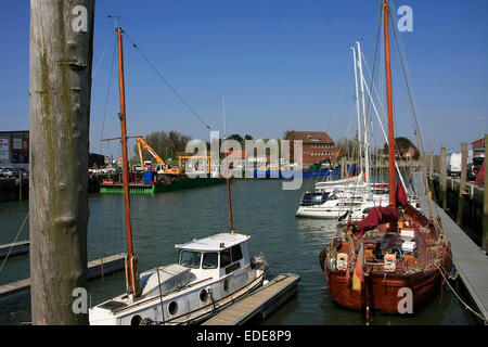 Hafen von Wyk auf Föhr. Wyk auf Föhr ist eine Stadt auf Föhr Insel in den Bezirk von Nordfriesland, in Schleswig-Holstein. Foto: Klaus Nowottnick Datum: 20. April 2014 Stockfoto