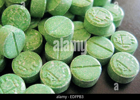 "Grüne Android" Ecstasy-Pillen, die zwischen 150-200mg MDMA (3,4-Methylendioxy-N-Methylamphetamin). Stockfoto